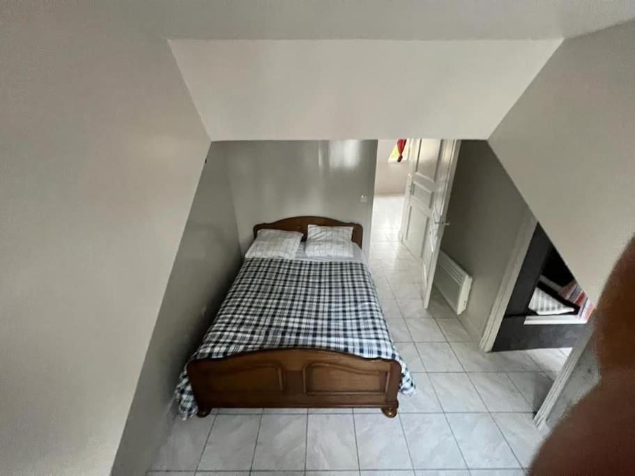 Appartement Meuble فَنسين المظهر الخارجي الصورة