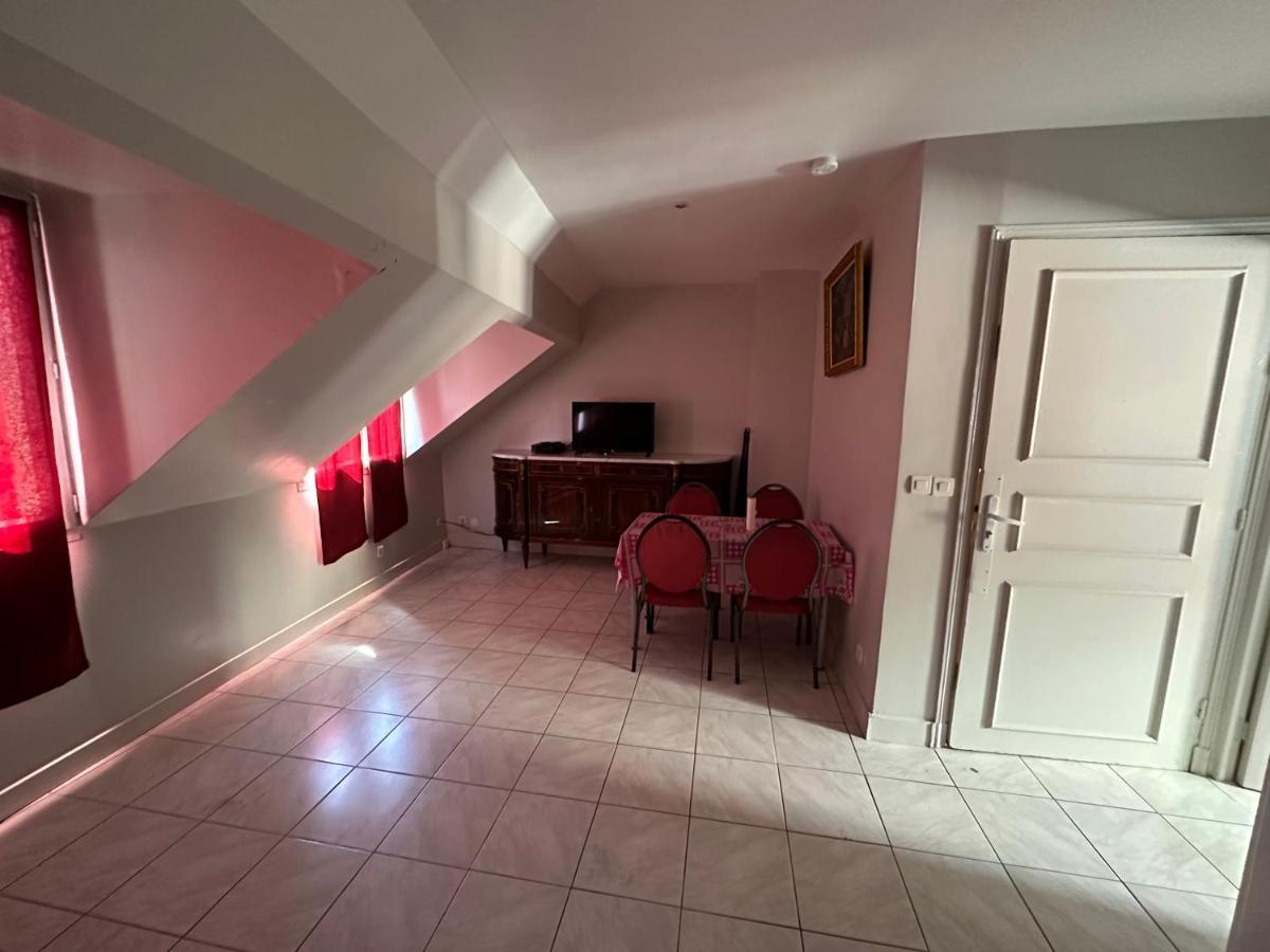 Appartement Meuble فَنسين المظهر الخارجي الصورة